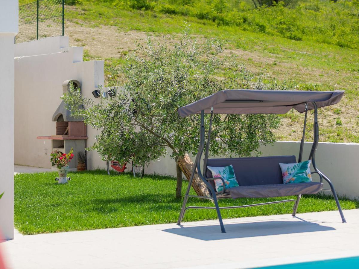 Holiday Home Montebello By Interhome Мотовун Екстериор снимка