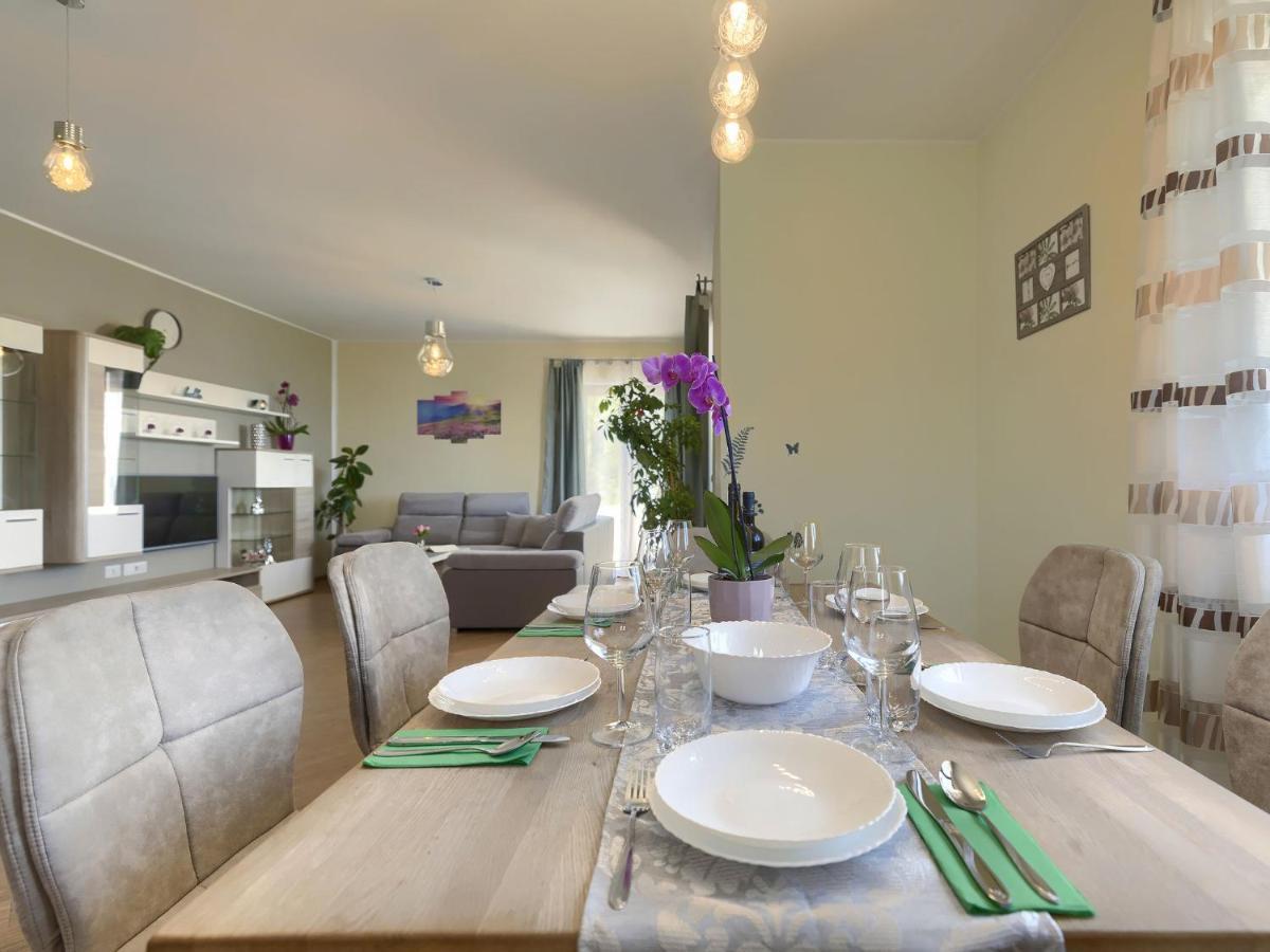 Holiday Home Montebello By Interhome Мотовун Екстериор снимка